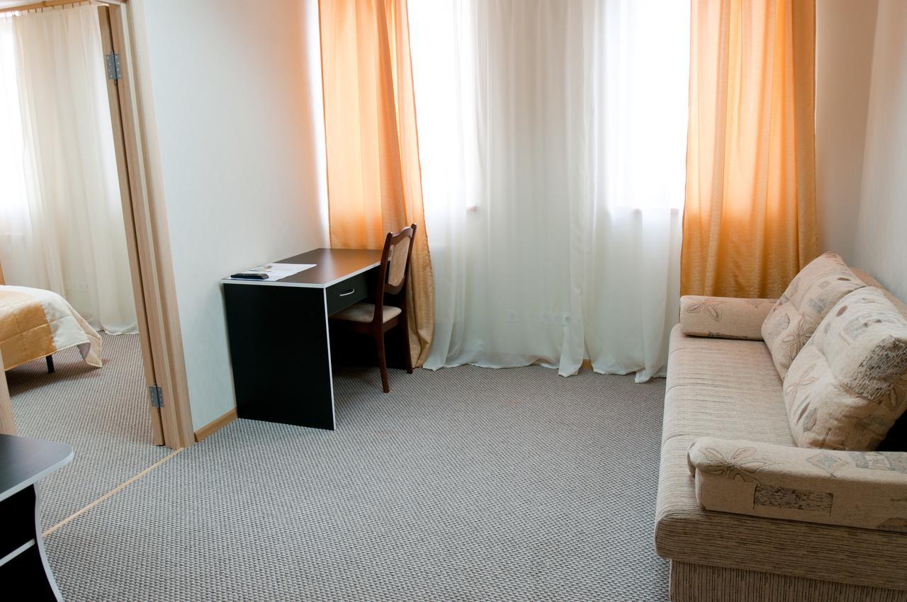 Avenue Hotel Zaslawye חדר תמונה